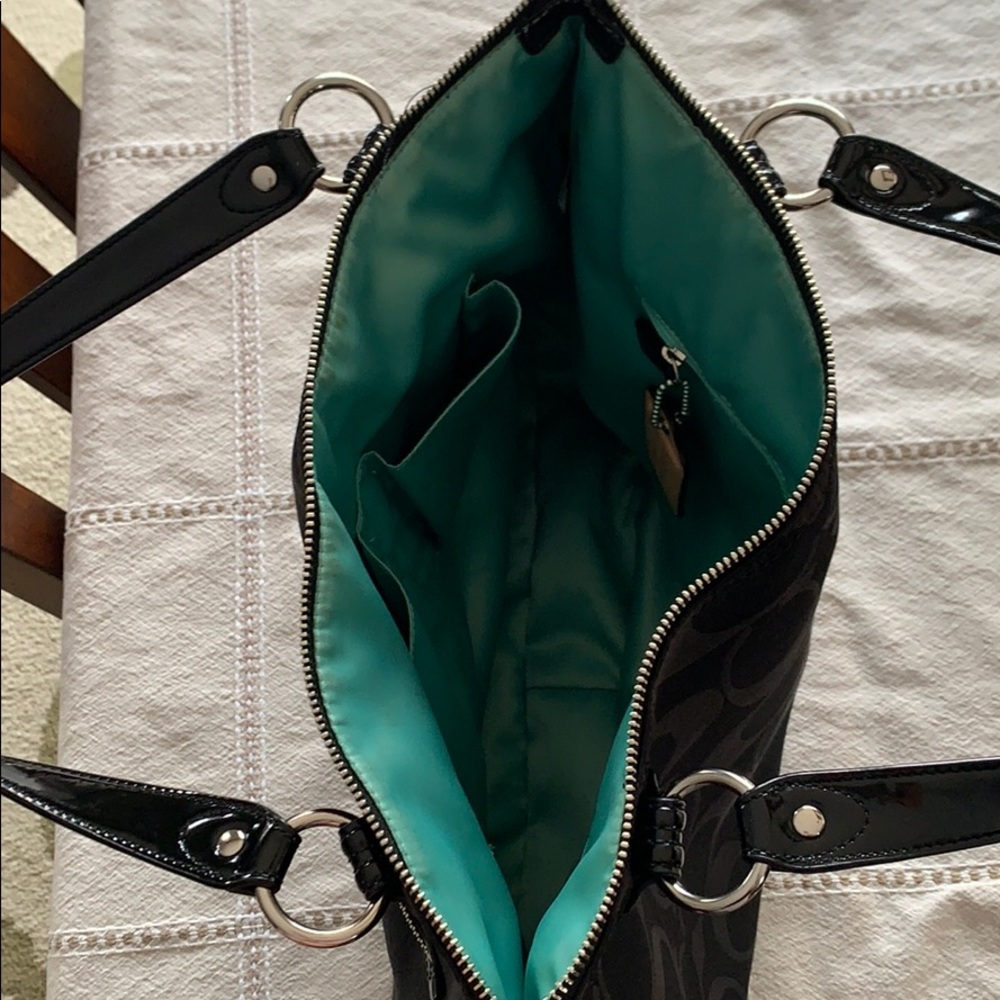 Coach tote - Picture 3 of 7